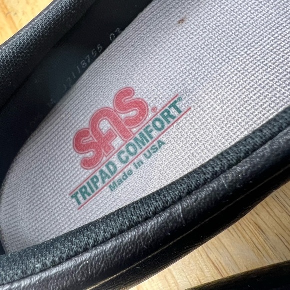 043. NEW SAS Twin Slip On Loafer Black 10.5M - Picture 7 of 9